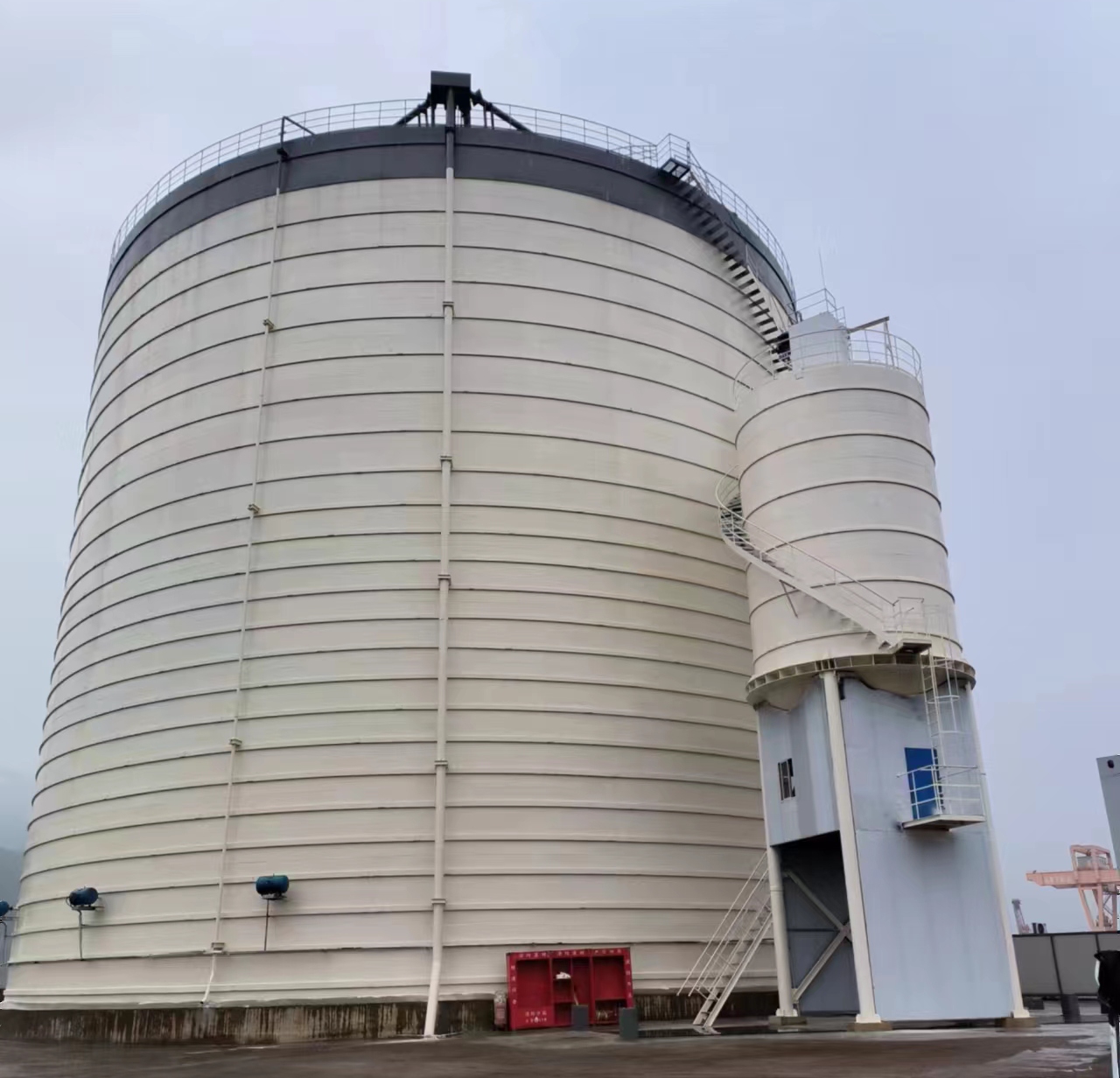 韶山10万吨水泥钢板库